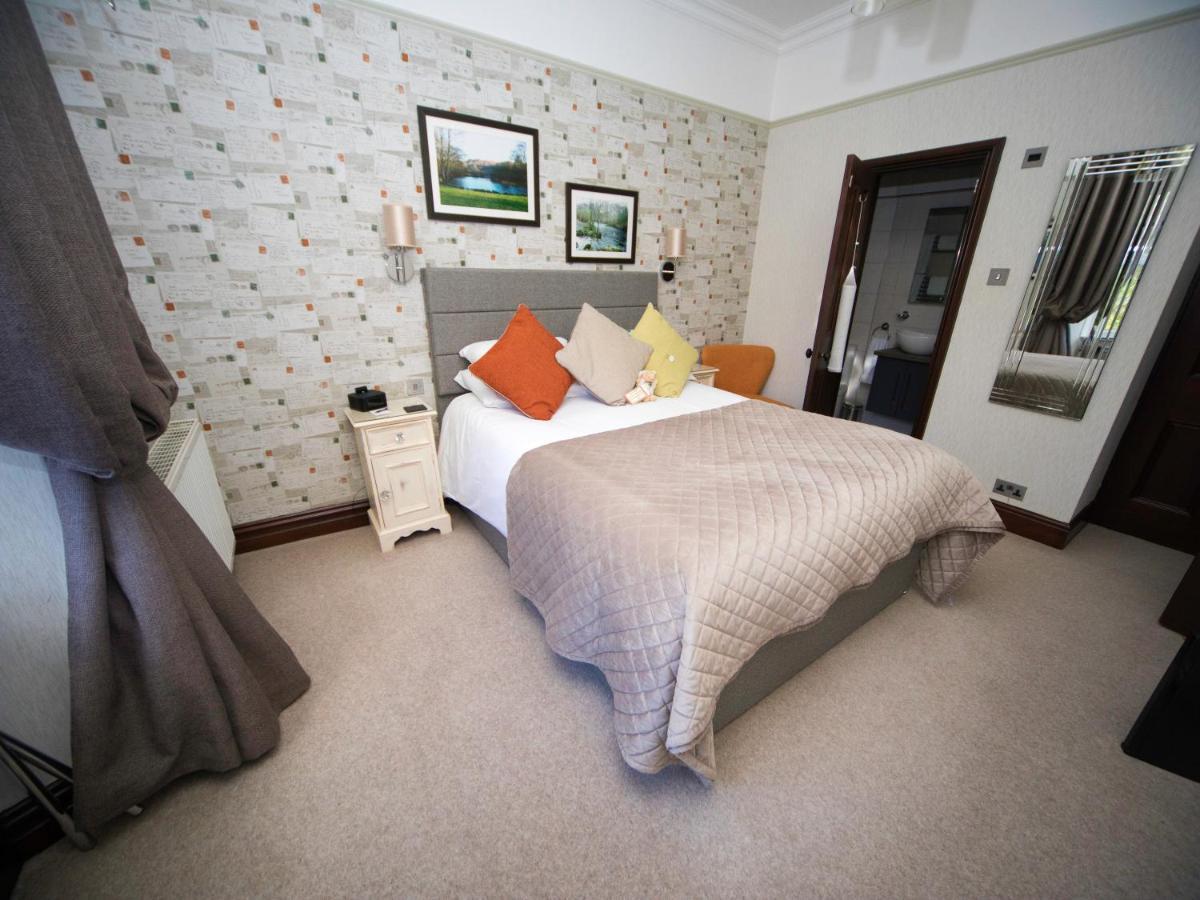 Glenville House - Adults Only - Incl Free Off-Site Health Club With Swimming Pool, Hot Tub, Sauna & Steam Room Bowness-on-Windermere Exteriör bild