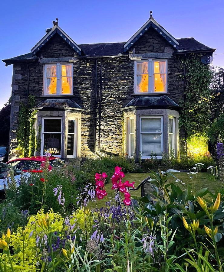 Glenville House - Adults Only - Incl Free Off-Site Health Club With Swimming Pool, Hot Tub, Sauna & Steam Room Bowness-on-Windermere Exteriör bild
