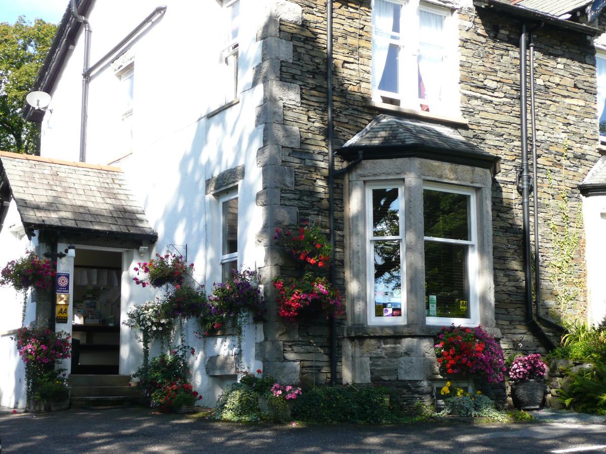 Glenville House - Adults Only - Incl Free Off-Site Health Club With Swimming Pool, Hot Tub, Sauna & Steam Room Bowness-on-Windermere Exteriör bild